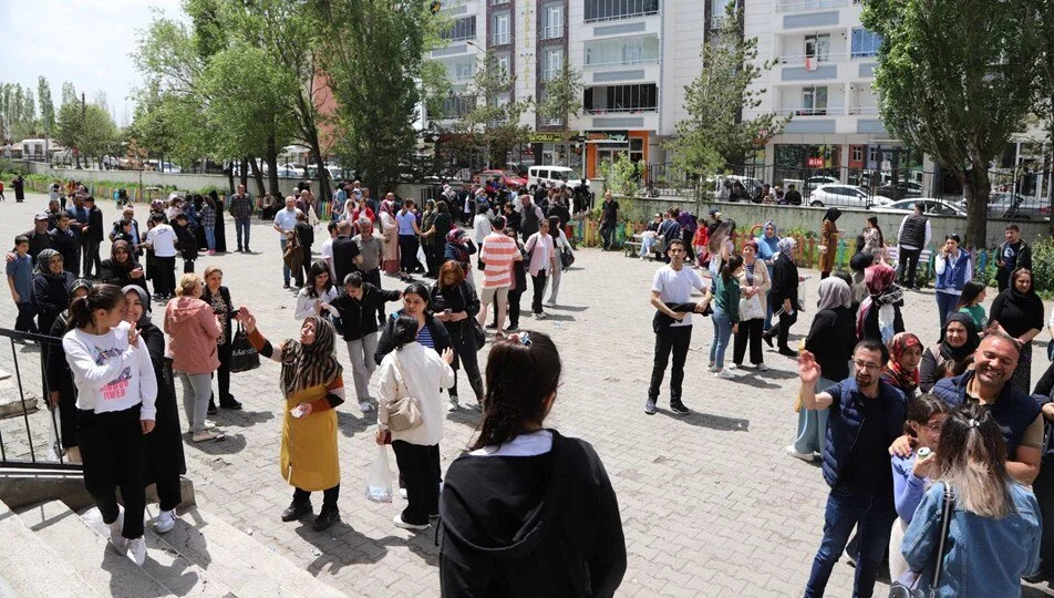 LGS ZOR MUYDU KOLAY MIYDI, NASILDI 2024?